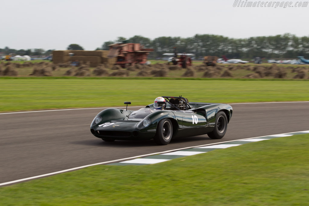 Lola T70 Spyder Chevrolet - Chassis: SL70/11  - 2015 Goodwood Revival