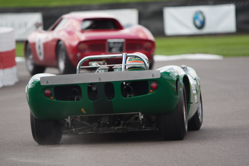 Lola T70 Spyder Chevrolet - Chassis: SL70/7  - 2010 Goodwood Revival