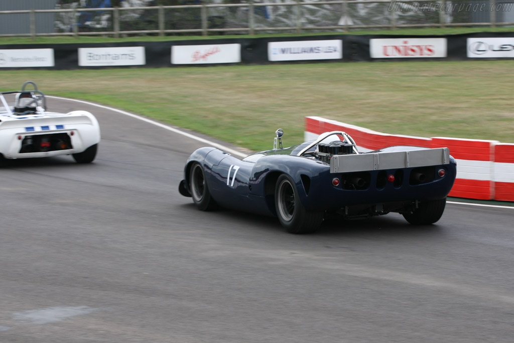 Lola T70 Spyder Chevrolet - Chassis: SL70/2  - 2006 Goodwood Revival