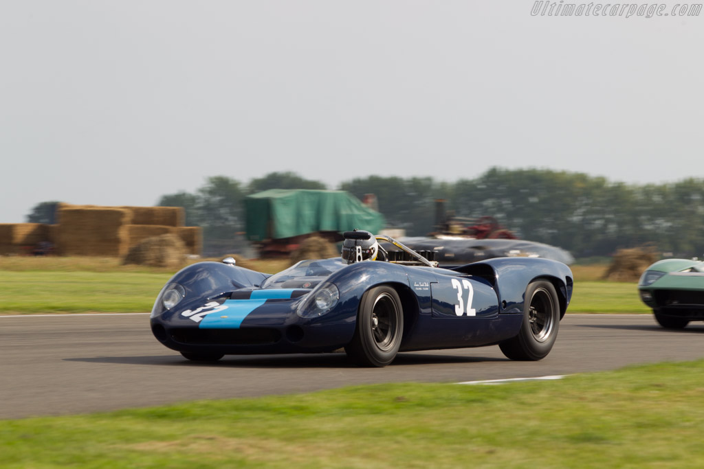 Lola T70 Spyder Chevrolet - Chassis: SL70/2  - 2014 Goodwood Revival