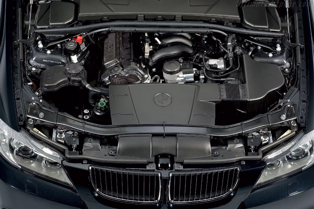 BMW E90 320si