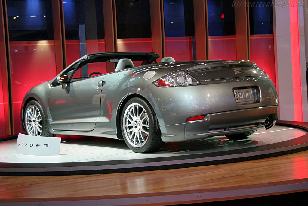 Mitsubishi Eclipse GT Spyder   - 2006 North American International Auto Show (NAIAS)