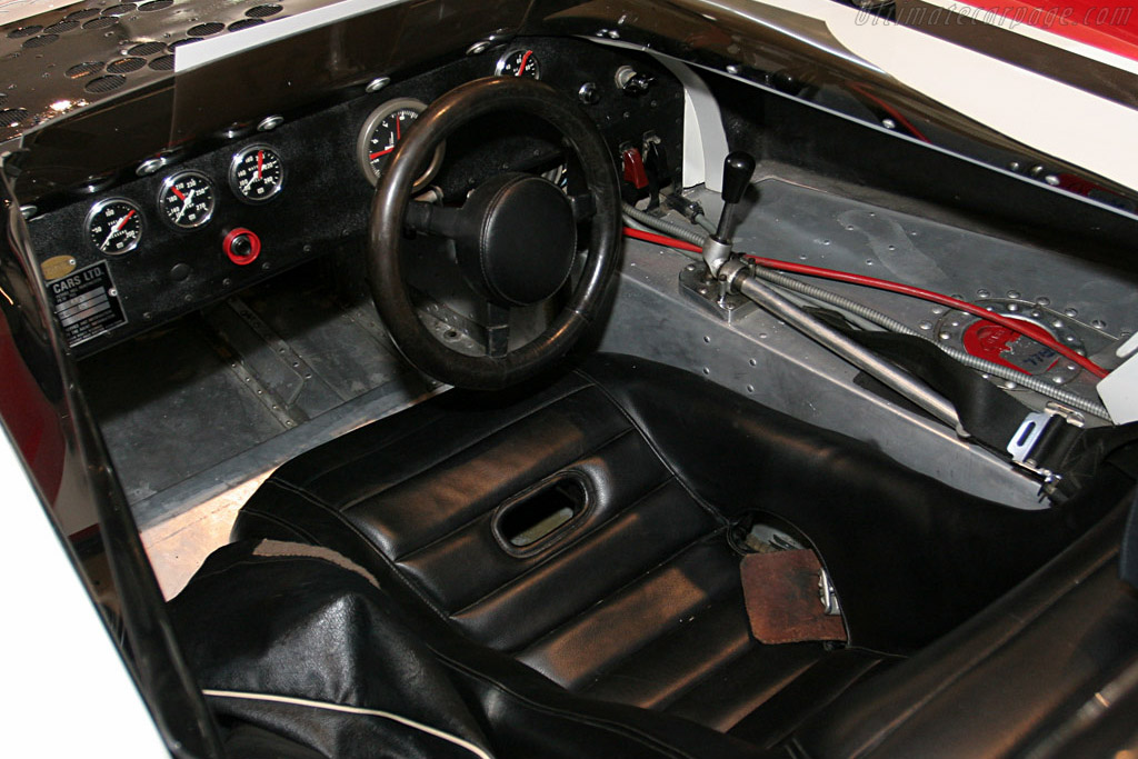 Lola T260 Chevrolet - Chassis: HU2  - 2006 Monterey Peninsula Auctions and Sales