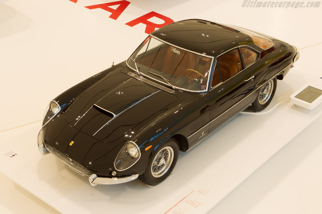 Ferrari 400 Superamerica S1 Pininfarina Aerodinamico - Chassis: 2809SA  - Museo Casa Enzo Ferrari