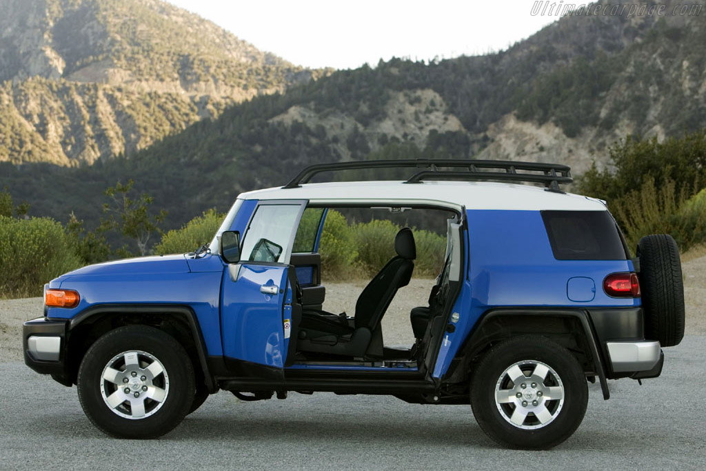 Toyota FJ Cruiser