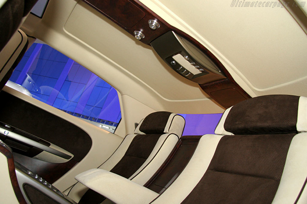 Chrysler Imperial Concept   - 2006 North American International Auto Show (NAIAS)