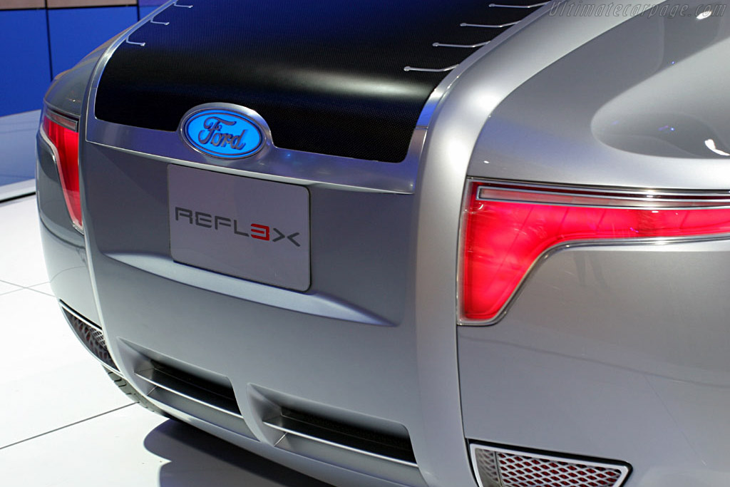 Ford Reflex Concept   - 2006 North American International Auto Show (NAIAS)