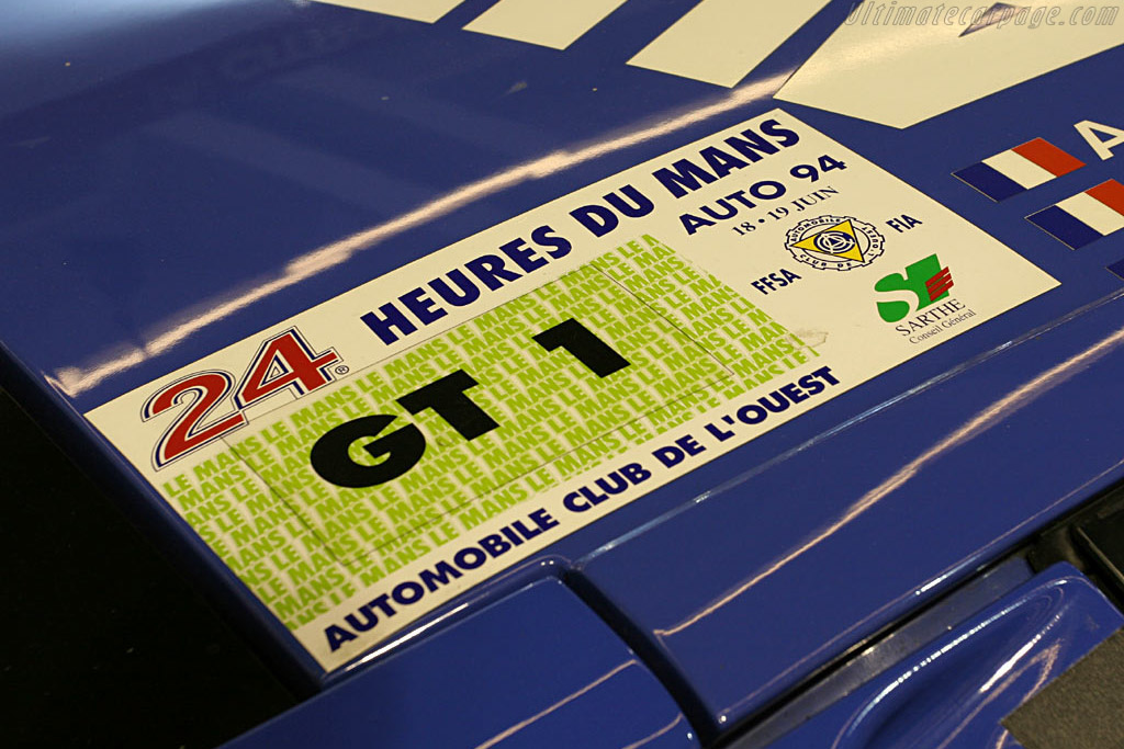 Bugatti EB 110 SS Le Mans - Chassis: ZA9BB02E0RCD39016  - 2006 Retromobile