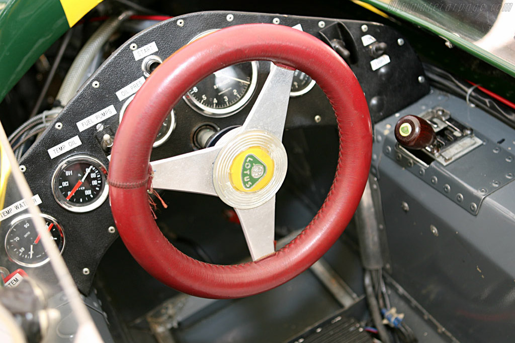 Lotus 33 Climax - Chassis: R10  - 2006 Monaco Historic Grand Prix