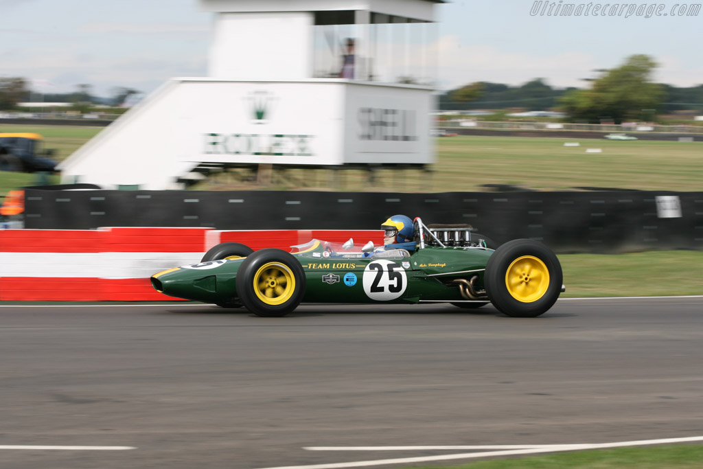 Lotus 33 Climax - Chassis: R10 - Driver: Robs Lamplough - 2006 Goodwood Revival