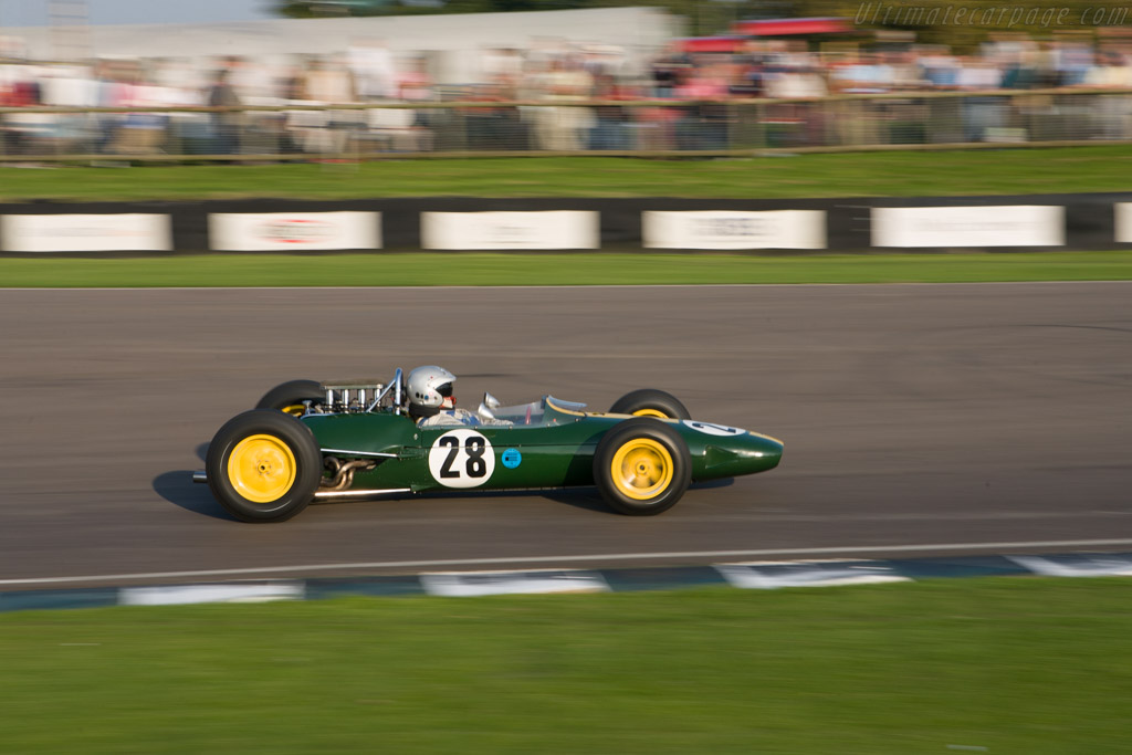 Lotus 33 Climax - Chassis: R10 - Driver: Robs Lamplough - 2008 Goodwood Revival