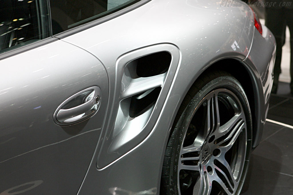 Porsche 997 Turbo   - 2006 Geneva International Motor Show