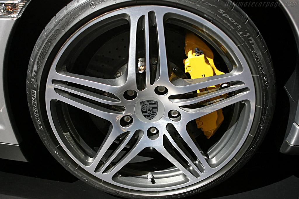 Porsche 997 Turbo   - 2006 Geneva International Motor Show