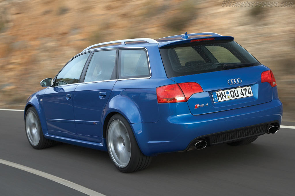 Audi RS 4 Avant