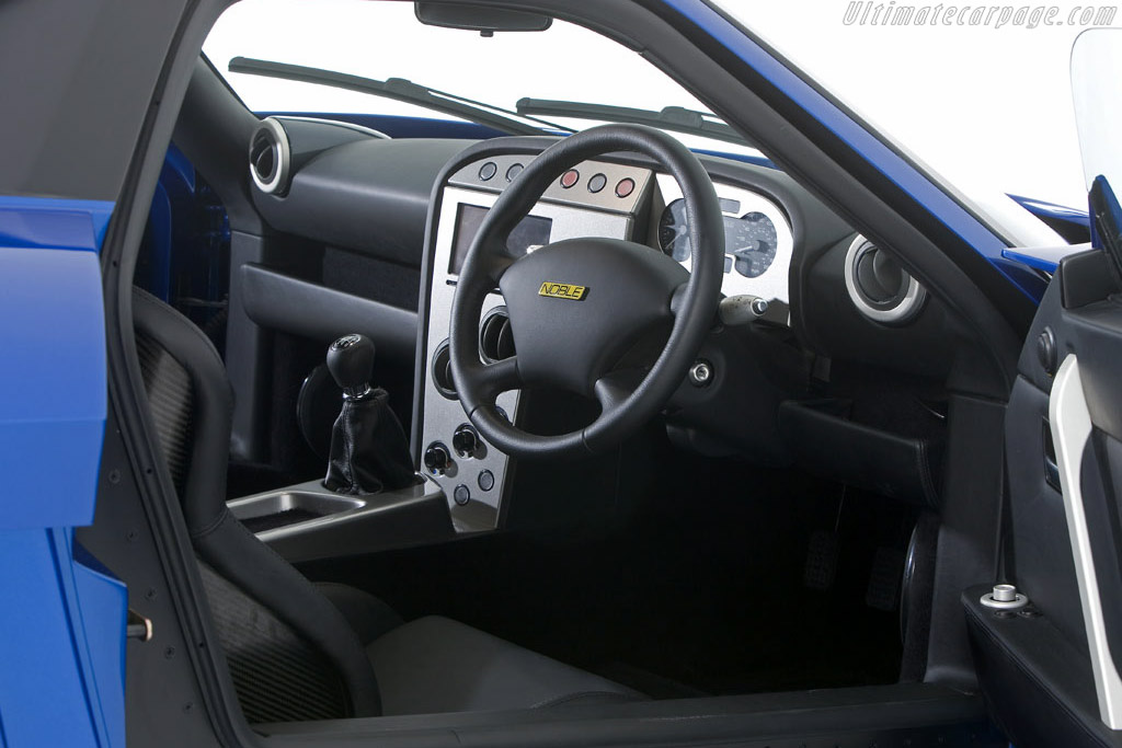 Noble M15