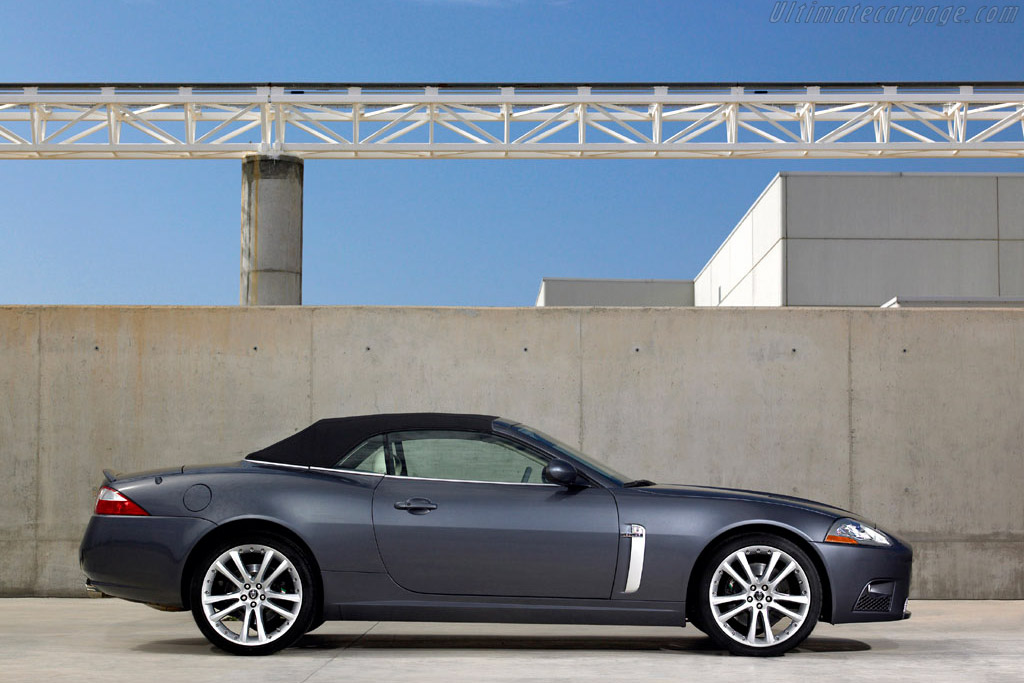 Jaguar XKR Convertible