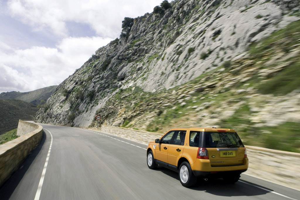 Land Rover Freelander 2