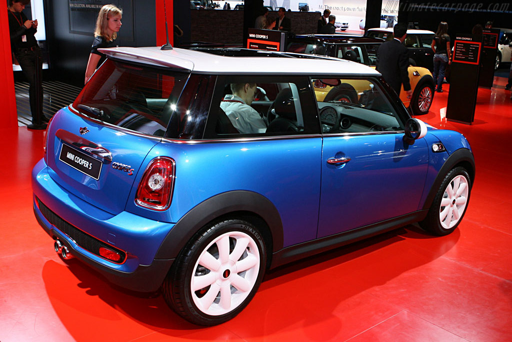 MINI Cooper S Mk II   - 2006 Mondial de l'Automobile Paris