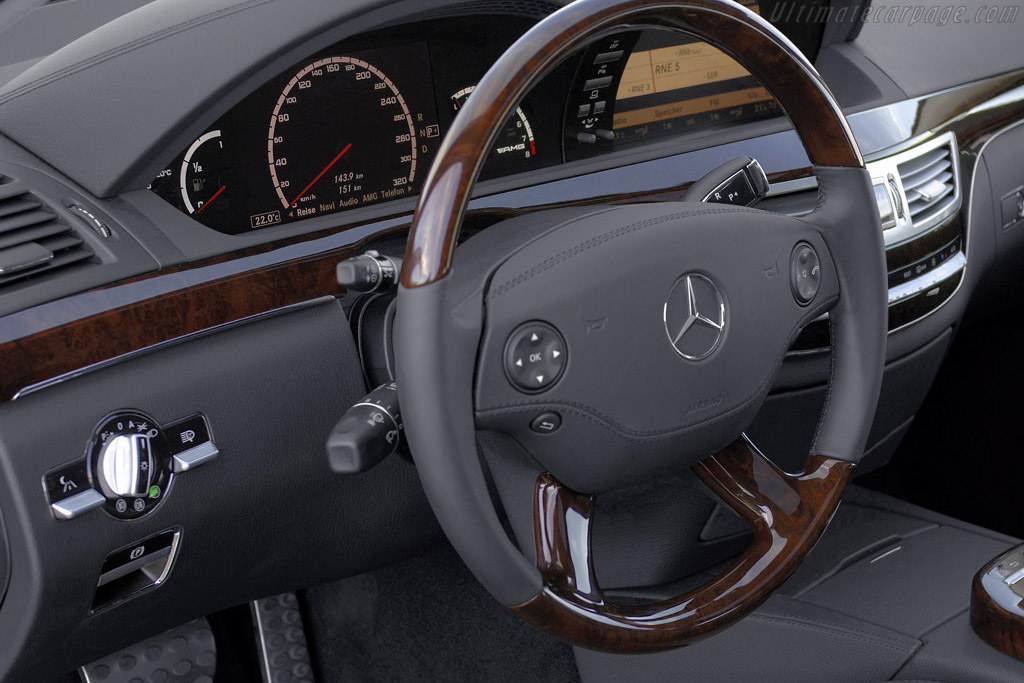 Mercedes-Benz S 63 AMG