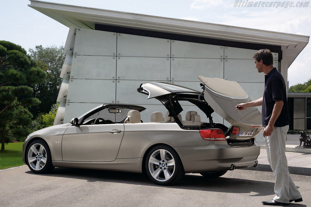 BMW E93 335i Cabriolet