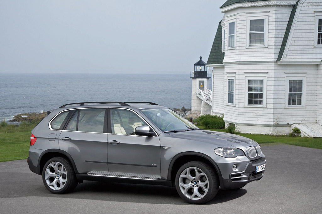 BMW X5 4.8i