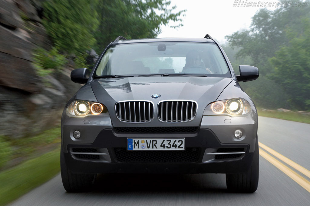 BMW X5 4.8i