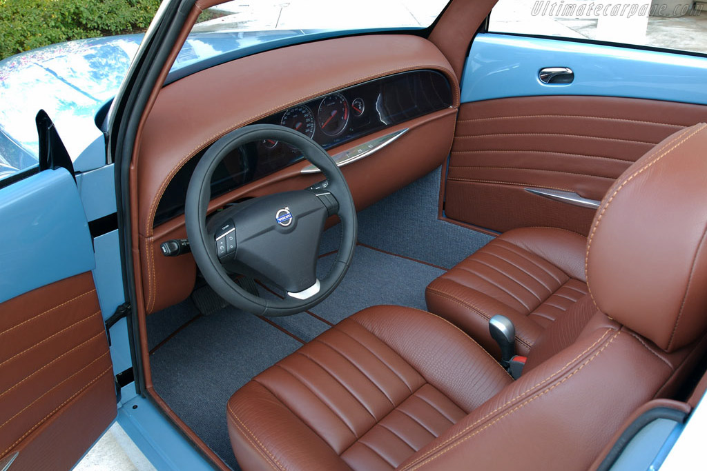 Volvo Caresto V8 Speedster