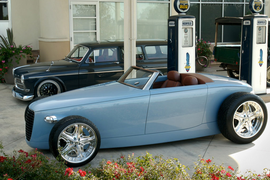 Volvo Caresto V8 Speedster