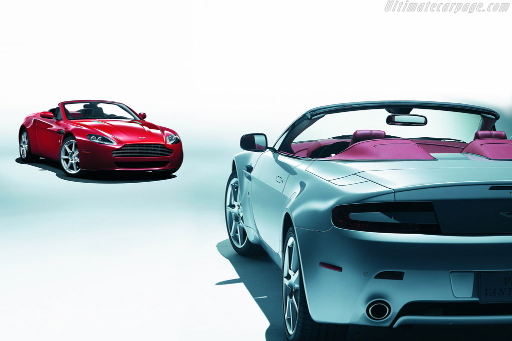 Aston Martin V8 Vantage Roadster