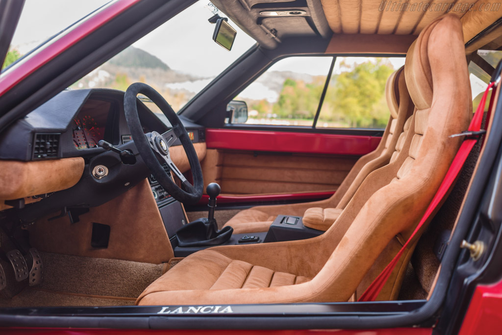 Lancia Delta S4 Stradale