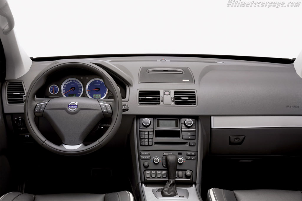 Volvo XC90 V8 Sport