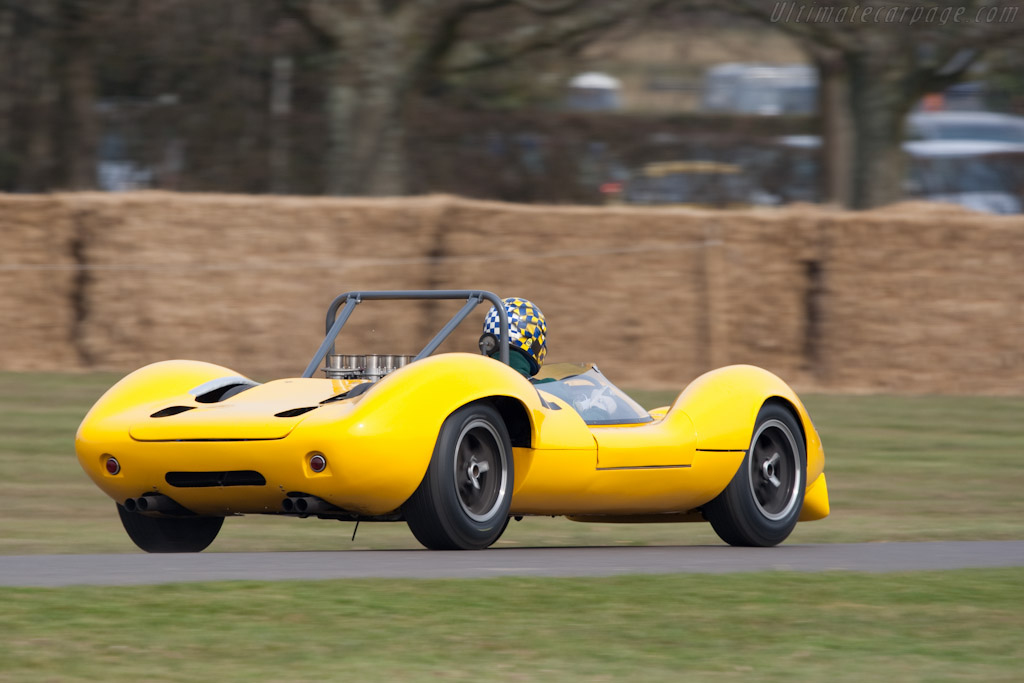 Lotus 30 S2 Ford - Chassis: 30/S2/9  - 2010 Goodwood Preview