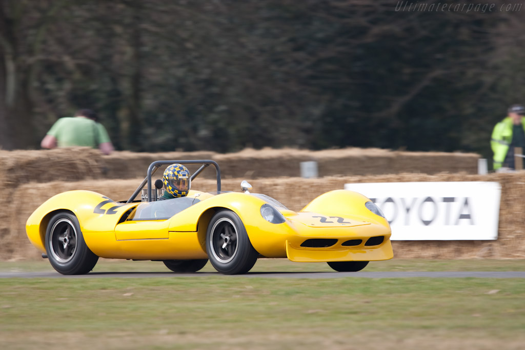 Lotus 30 S2 Ford - Chassis: 30/S2/9  - 2010 Goodwood Preview