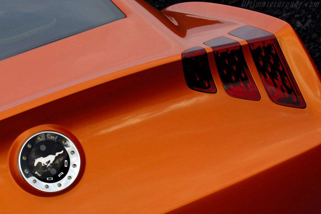 Ford Mustang Giugiaro Concept