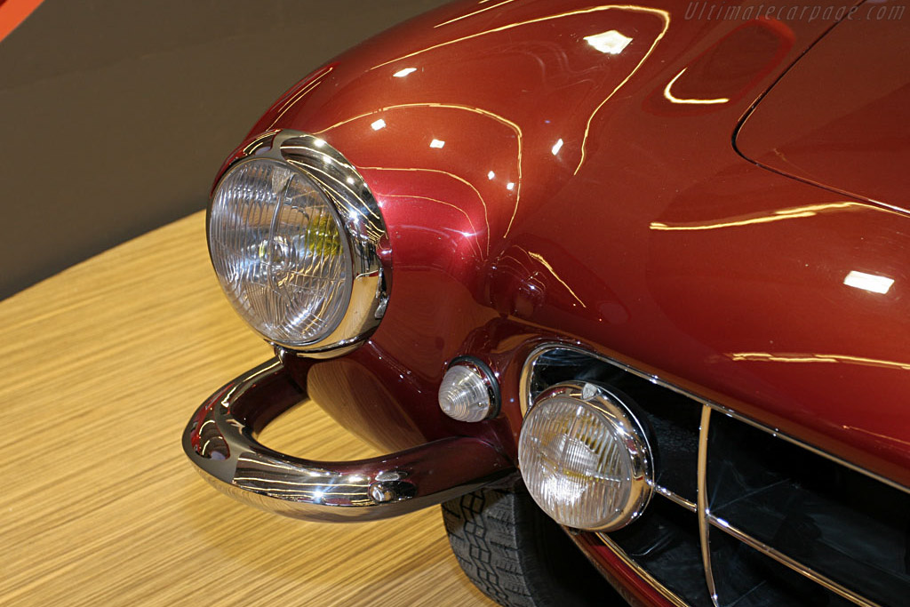 Jaguar XK120 Ghia Supersonic Coupe - Chassis: 679768  - 2006 Retromobile