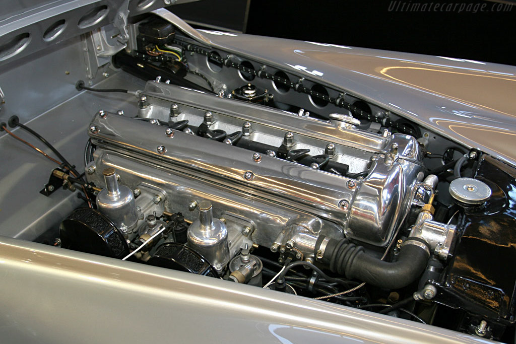 Jaguar XK120 Alloy Roadster - Chassis: 670056  - 2006 Retromobile