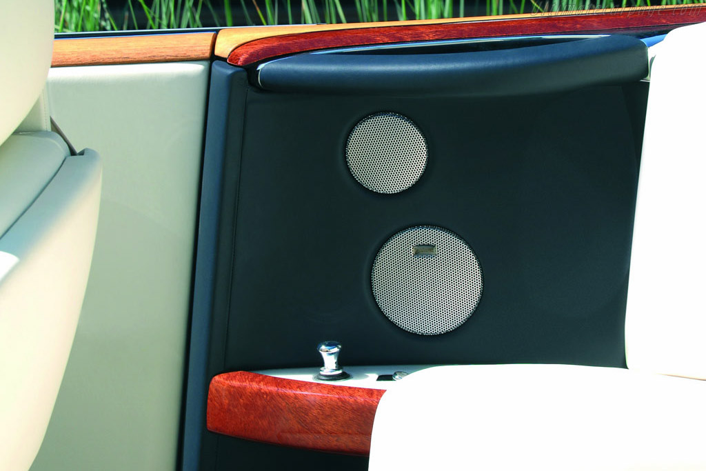 Rolls-Royce Phantom Drophead Coupe