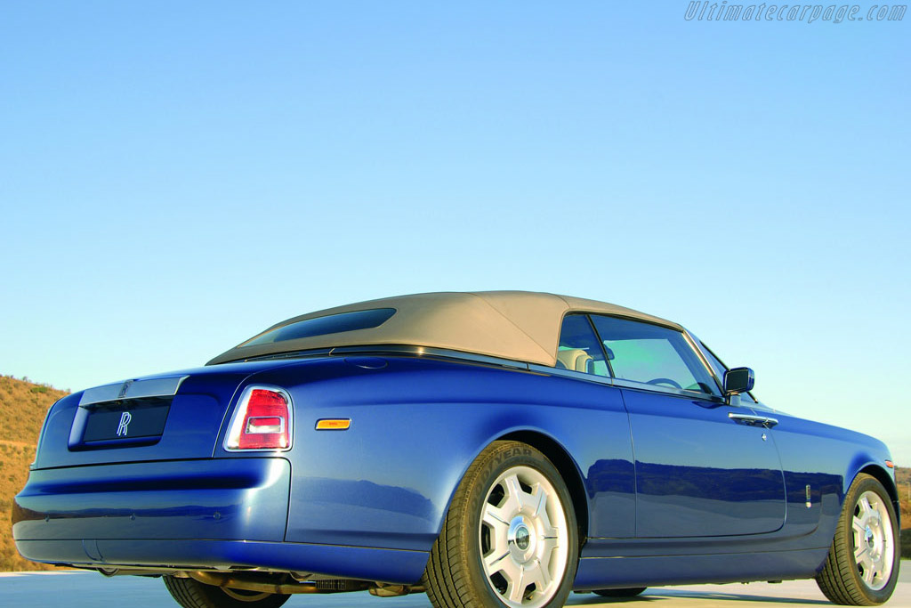 Rolls-Royce Phantom Drophead Coupe