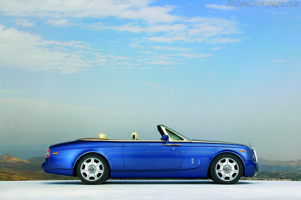 Rolls-Royce Phantom Drophead Coupe