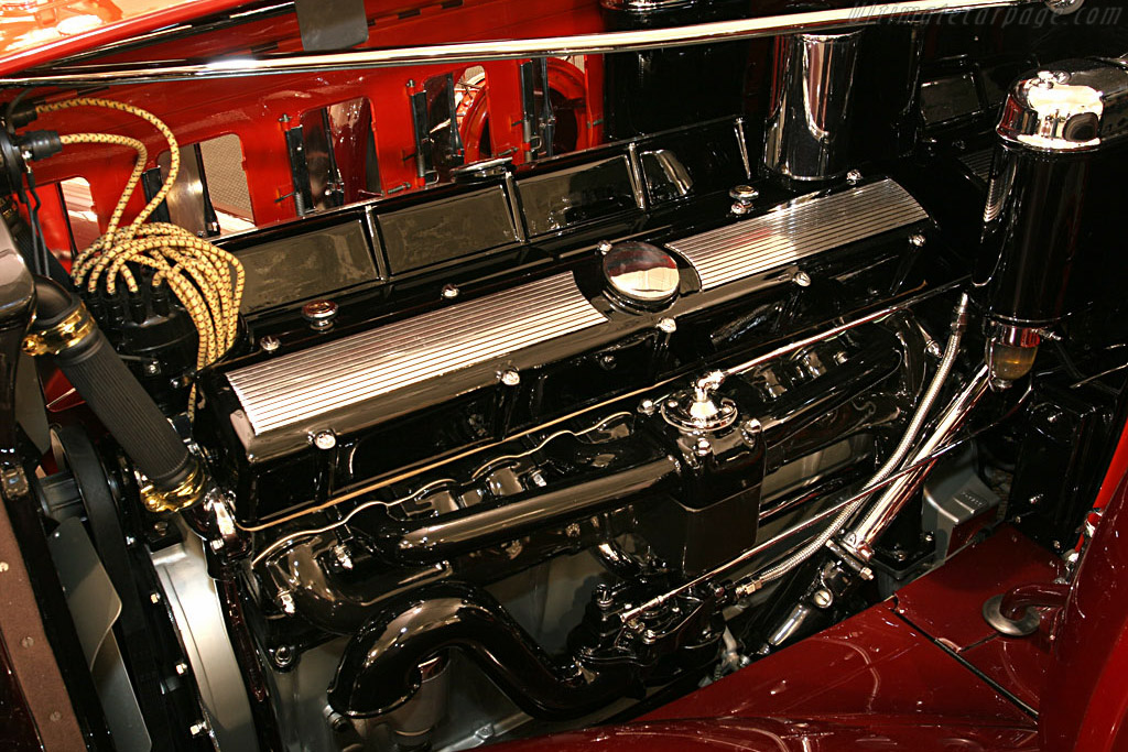 Cadillac 452 A V16 Fleetwood Phaeton