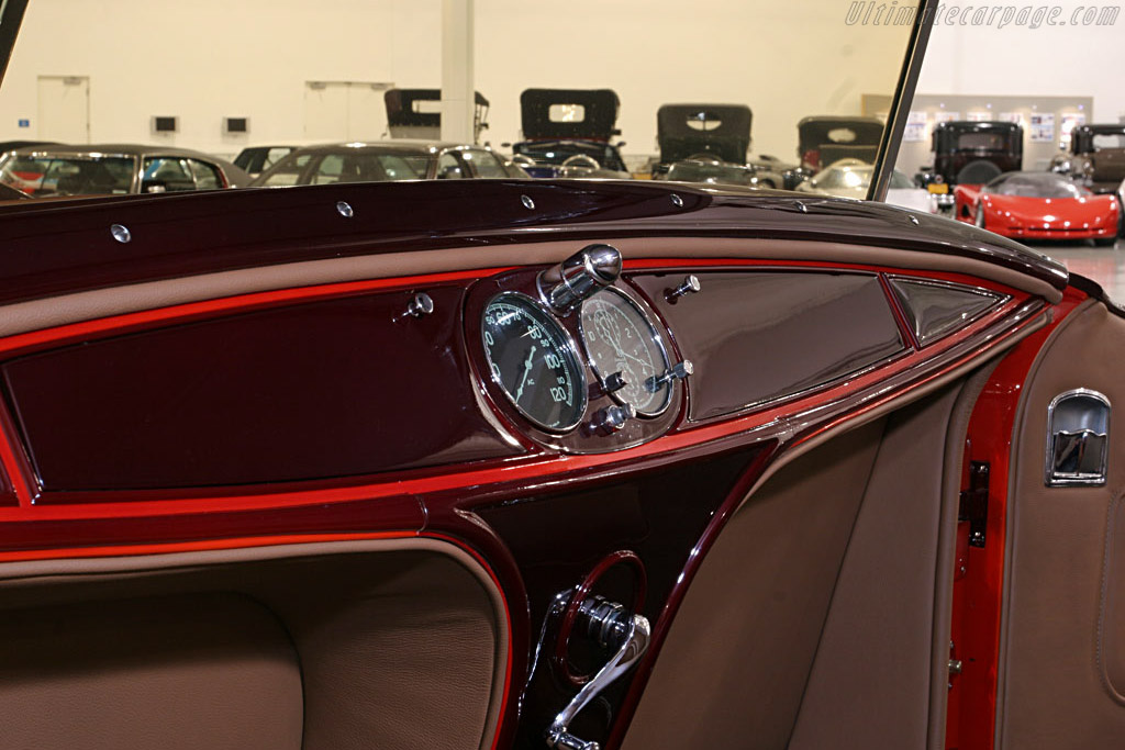 Cadillac 452 A V16 Fleetwood Phaeton