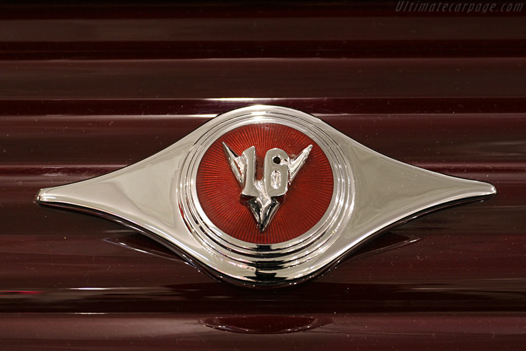 Cadillac 452 A V16 Fleetwood Phaeton