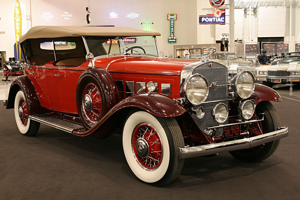 Cadillac 452 A V16 Fleetwood Phaeton