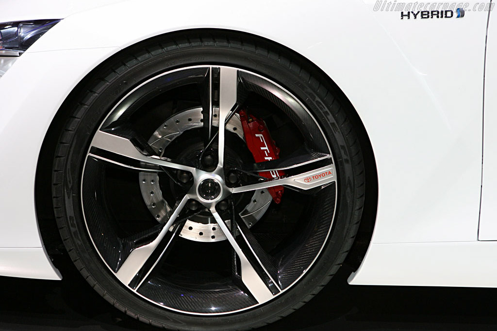 Toyota FT-HS Concept   - 2007 North American International Auto Show (NAIAS)