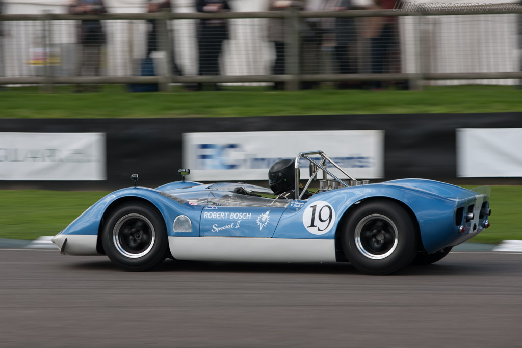 McLaren M1A Oldsmobile - Chassis: 20-05  - 2010 Goodwood Revival