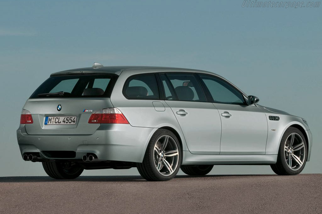 BMW E60 M5 Touring
