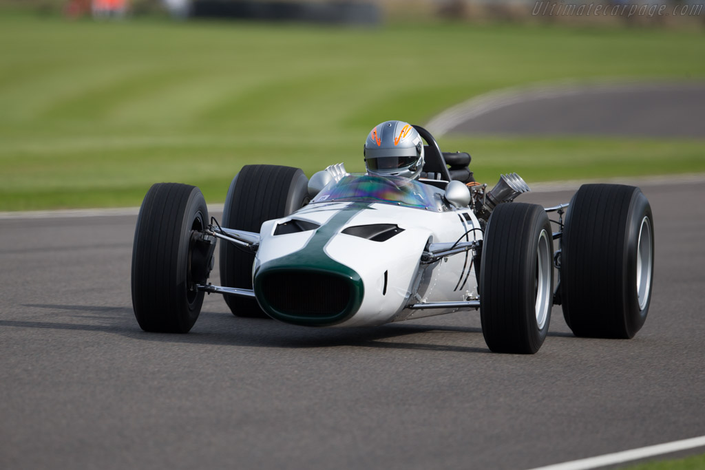 McLaren M2B Ford - Chassis: M2B-1  - 2015 Goodwood Revival