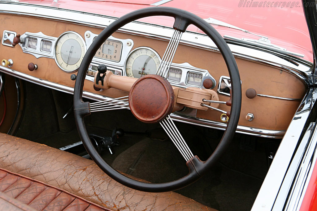 Delahaye 135 M Figoni & Falaschi Narval Cabriolet - Chassis: 800543  - 2006 Pebble Beach Concours d'Elegance
