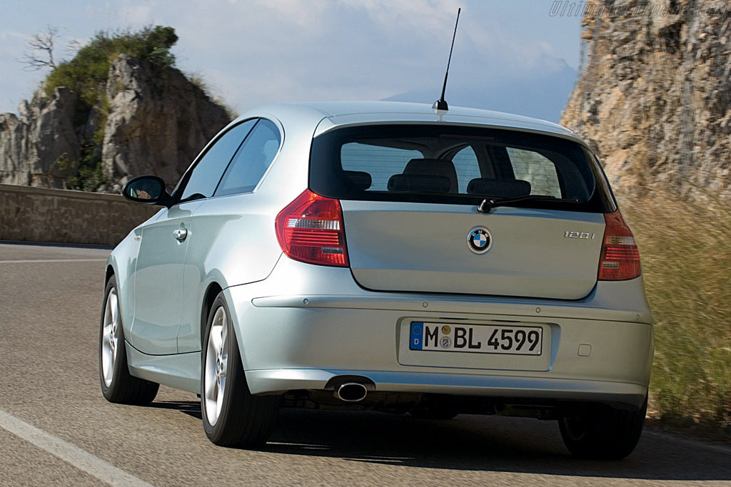 BMW 130i Hatchback