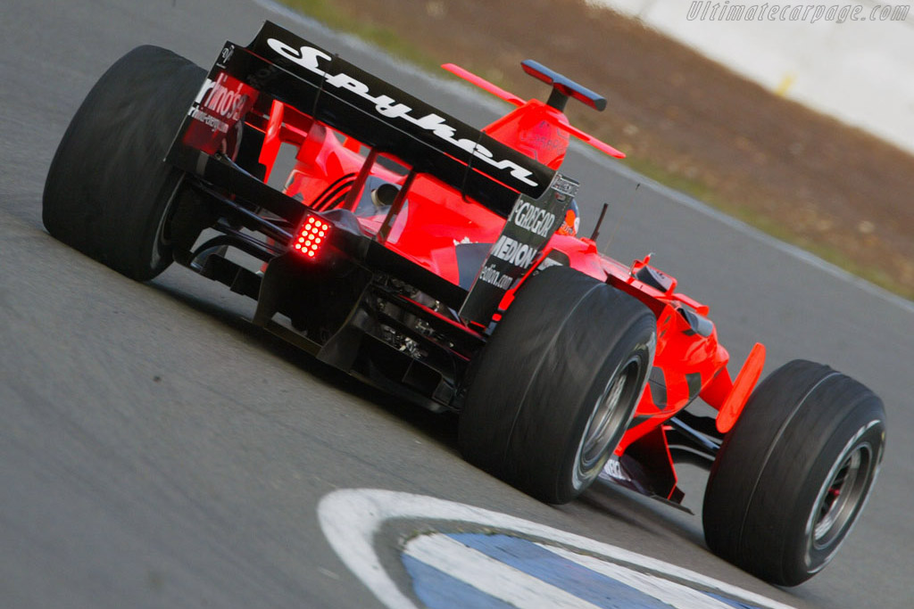 Spyker F8-VII Ferrari